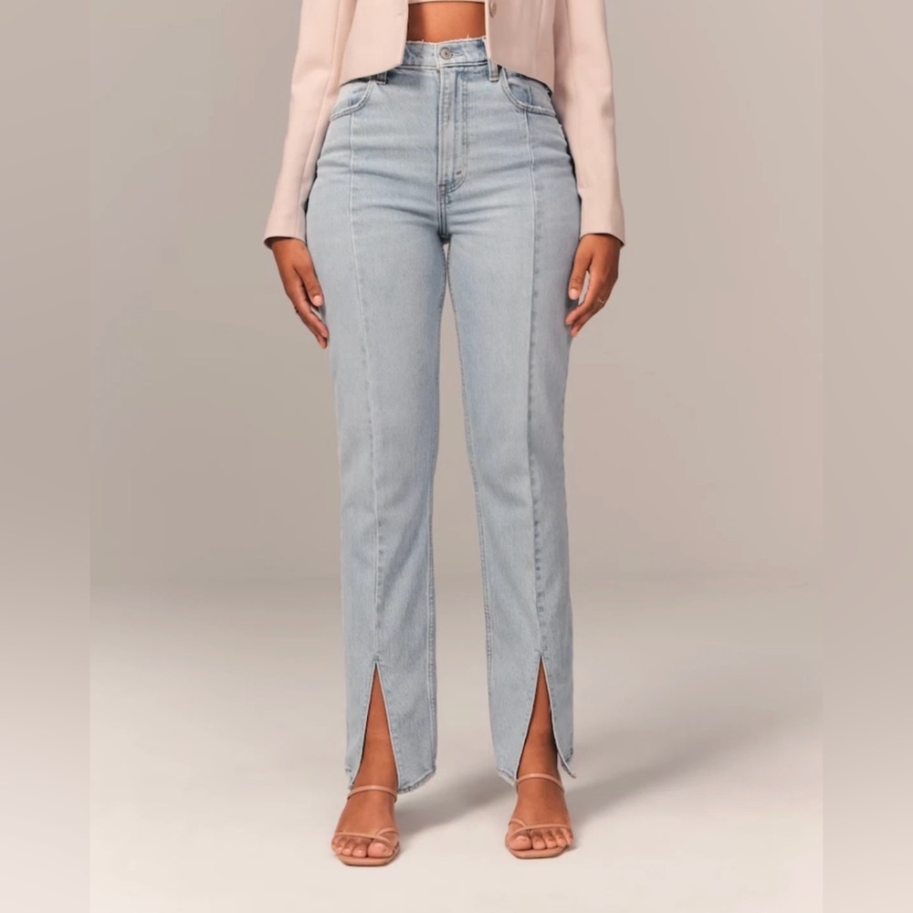 Abercrombie & Fitch Curve Love The 90s Straight Ultra High Rise Jeans Size 36